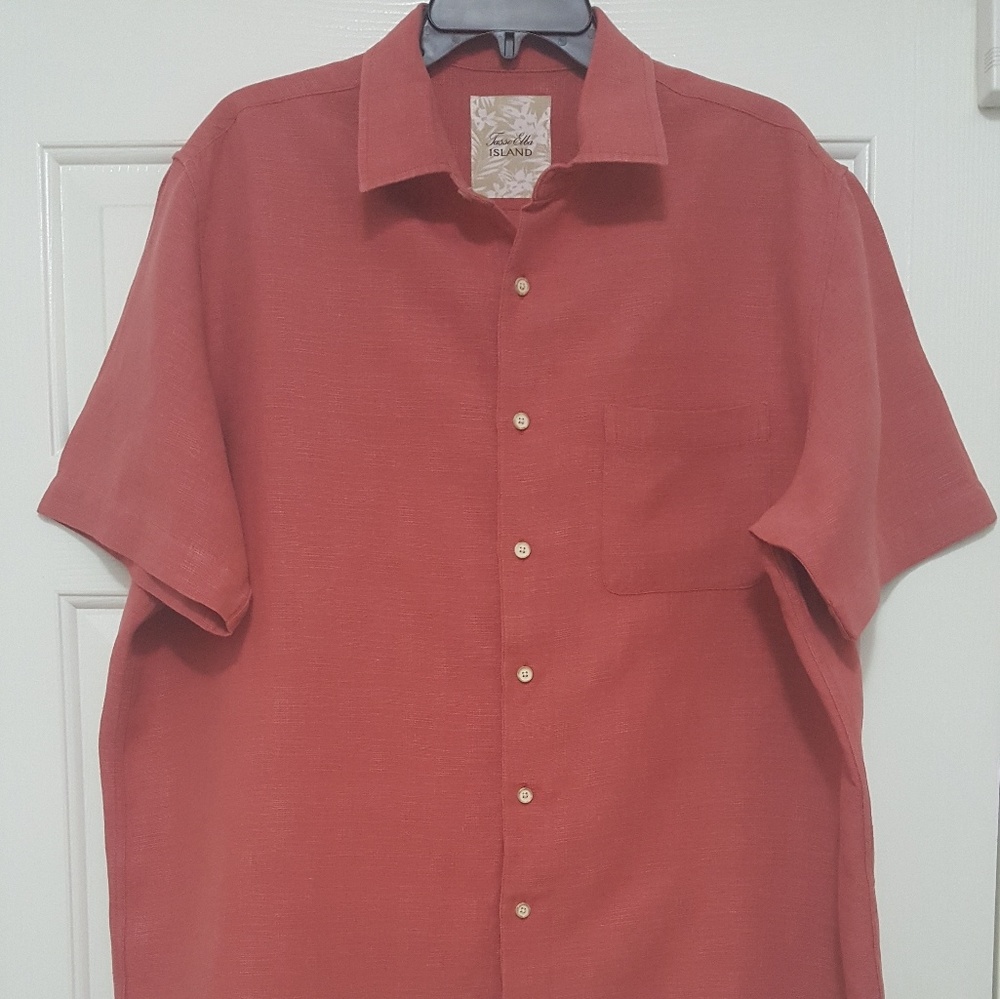 Men's Casual Shirt.